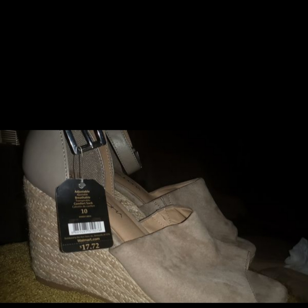 Big Buddah Wedge Sandal